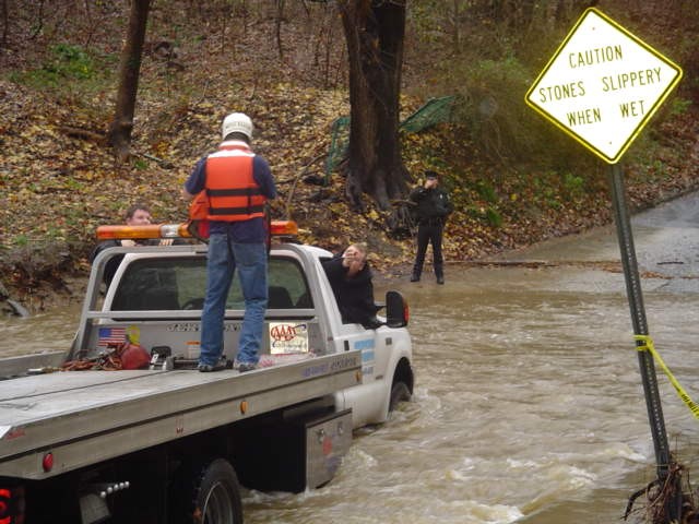 Water Rescue in the Ford - Nov 2004