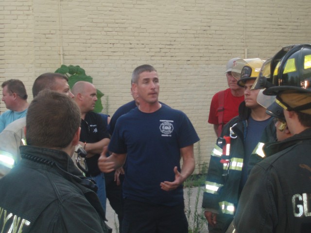 PFD Firefighter Chris Murtaugh talking about roof work!